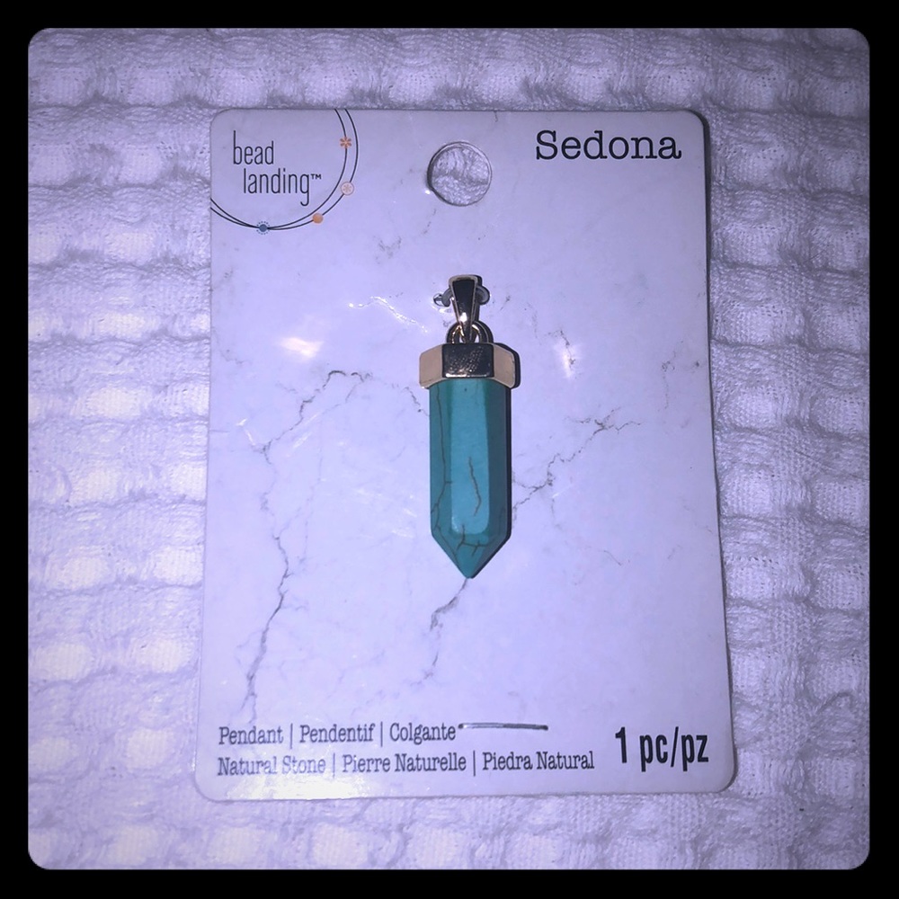 NWT natural stone pendant by Sedona